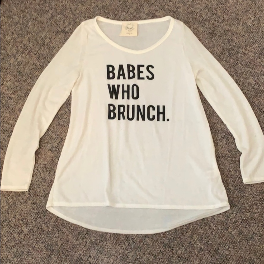 White long sleeve sweater